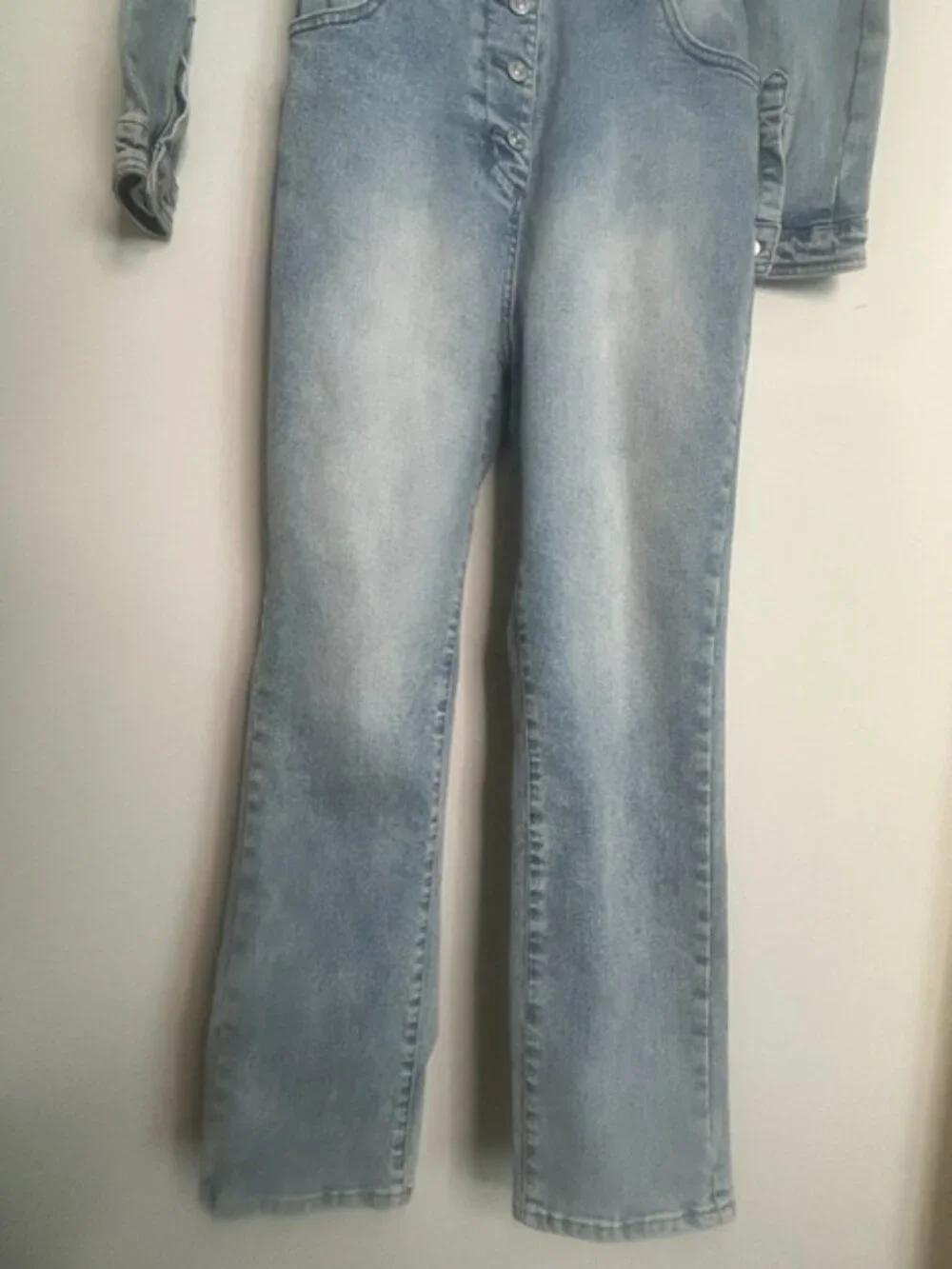 We The Free FP CRVY Fitted Washed Denim Button  Scandalous Coverall Jumpsuit NEW - Picture 10 of 16